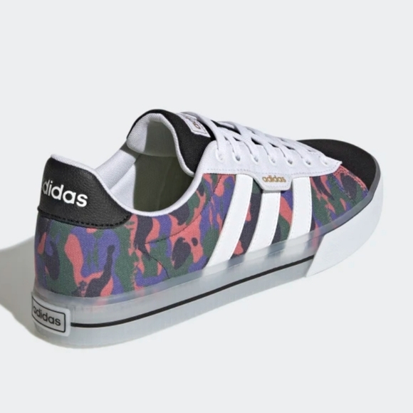 NWT Adidas Daily 3.0 Sneakers Size 7 - Picture 5 of 13